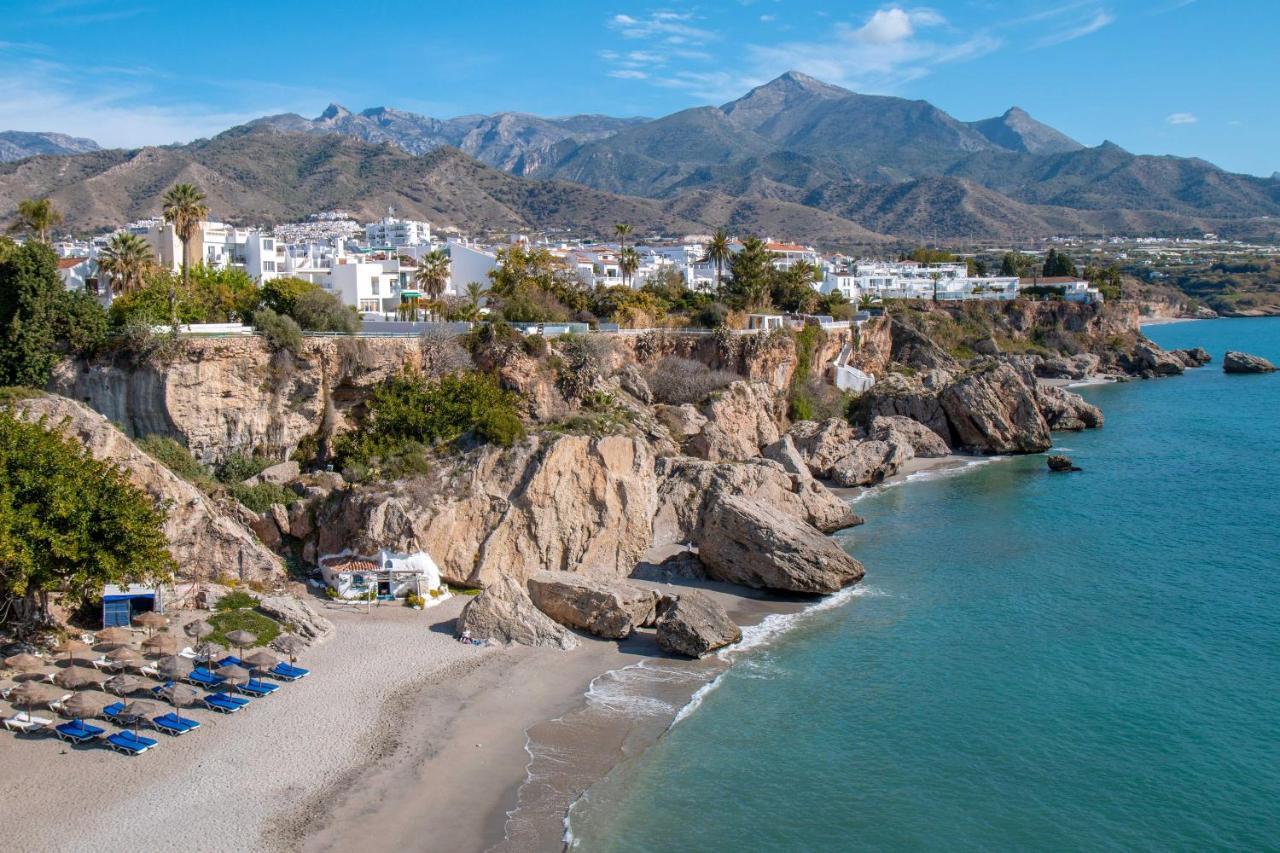 Apto Cerca De La Playa Torrecilla En Nerja, En Almirante Carranza 17 Apartment Bagian luar foto